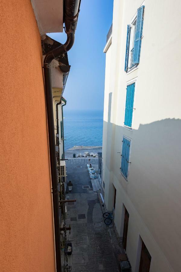 Korala Apartments Πιράν Εξωτερικό φωτογραφία